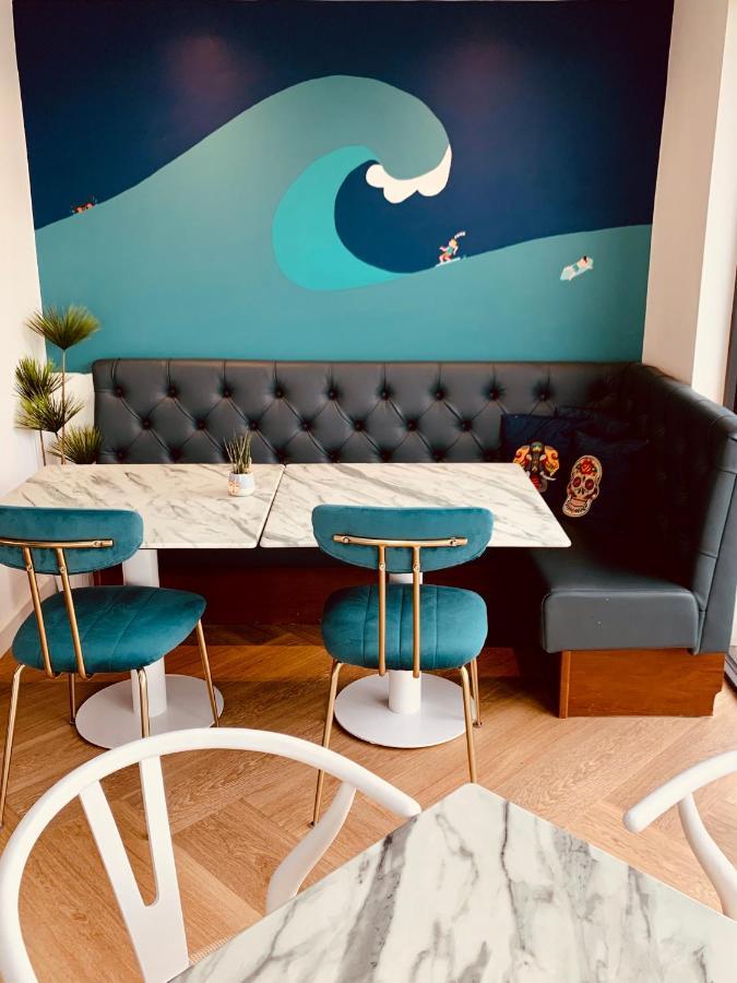 Porth Beach Hotel Ньюки Экстерьер фото